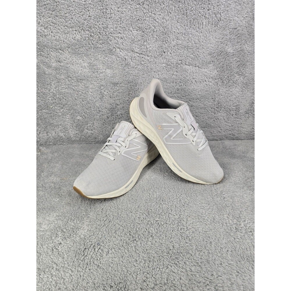 New Balance Womens Size 9.5 Fresh Foam Arishi v4 Grey Running Shoes Sneakers